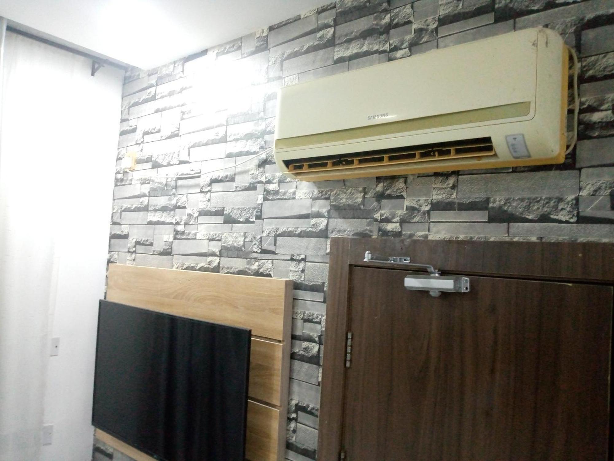 Exclusive Mansion Lekki Phase 1 호텔 Ilado 외부 사진